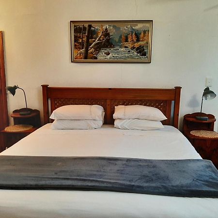 Karoo Life B&B คาลิทซ์ดอร์ป ภายนอก รูปภาพ
