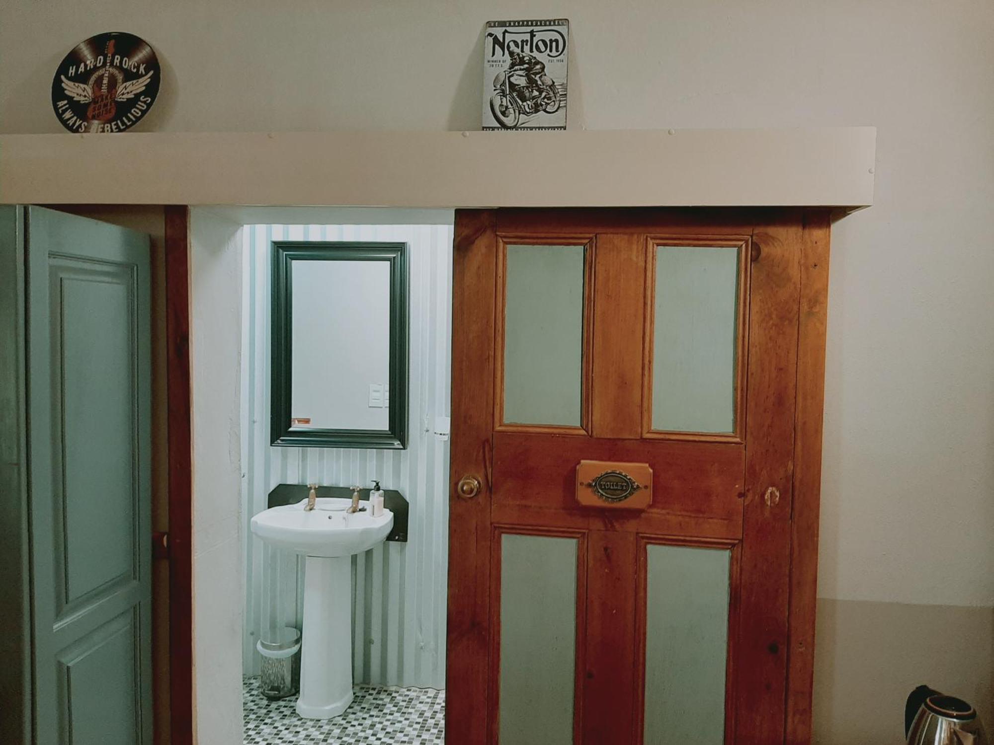Karoo Life B&B คาลิทซ์ดอร์ป ห้อง รูปภาพ